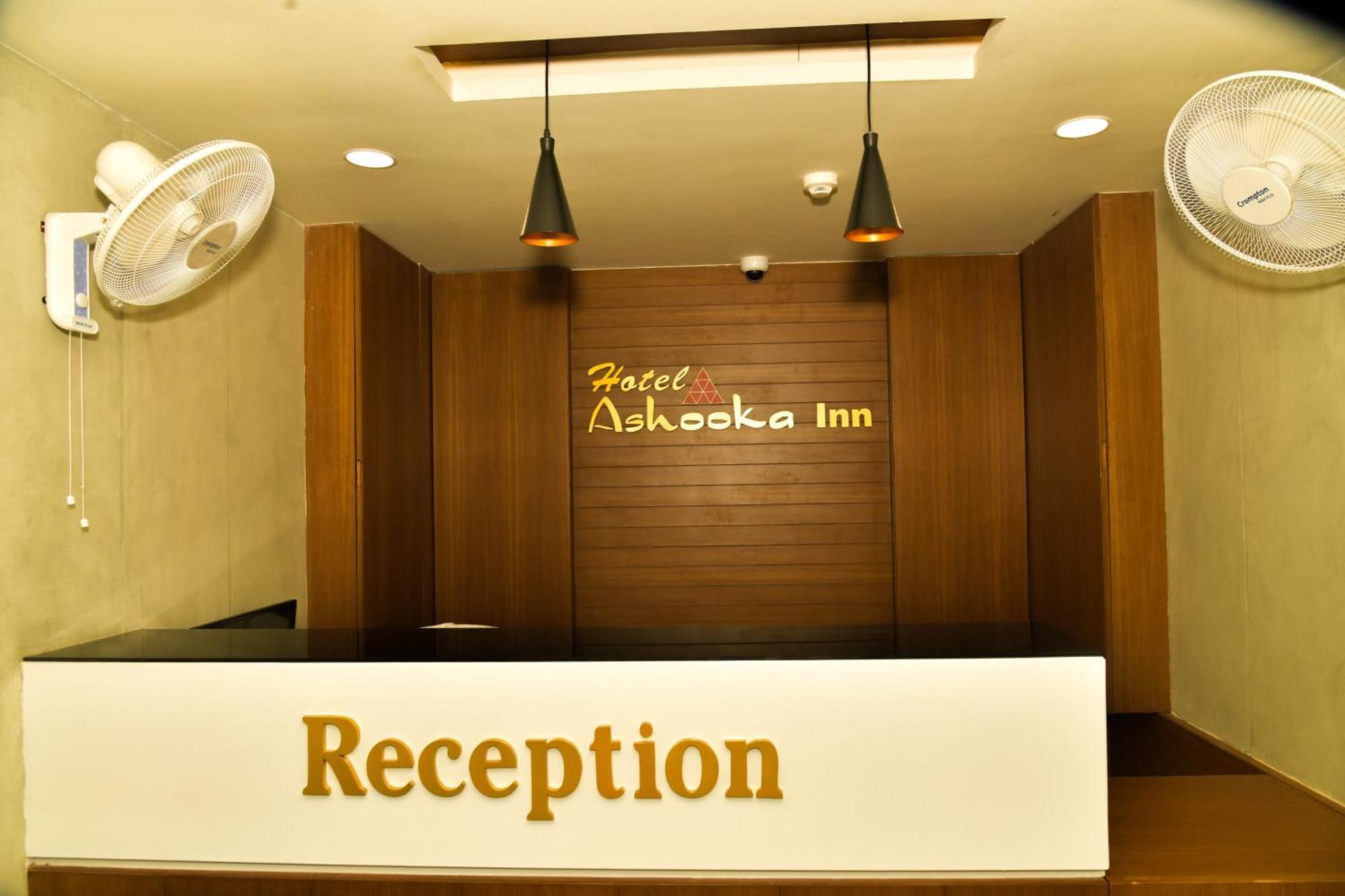 Hotel Ashooka Inn Gandhinagar Ngoại thất bức ảnh