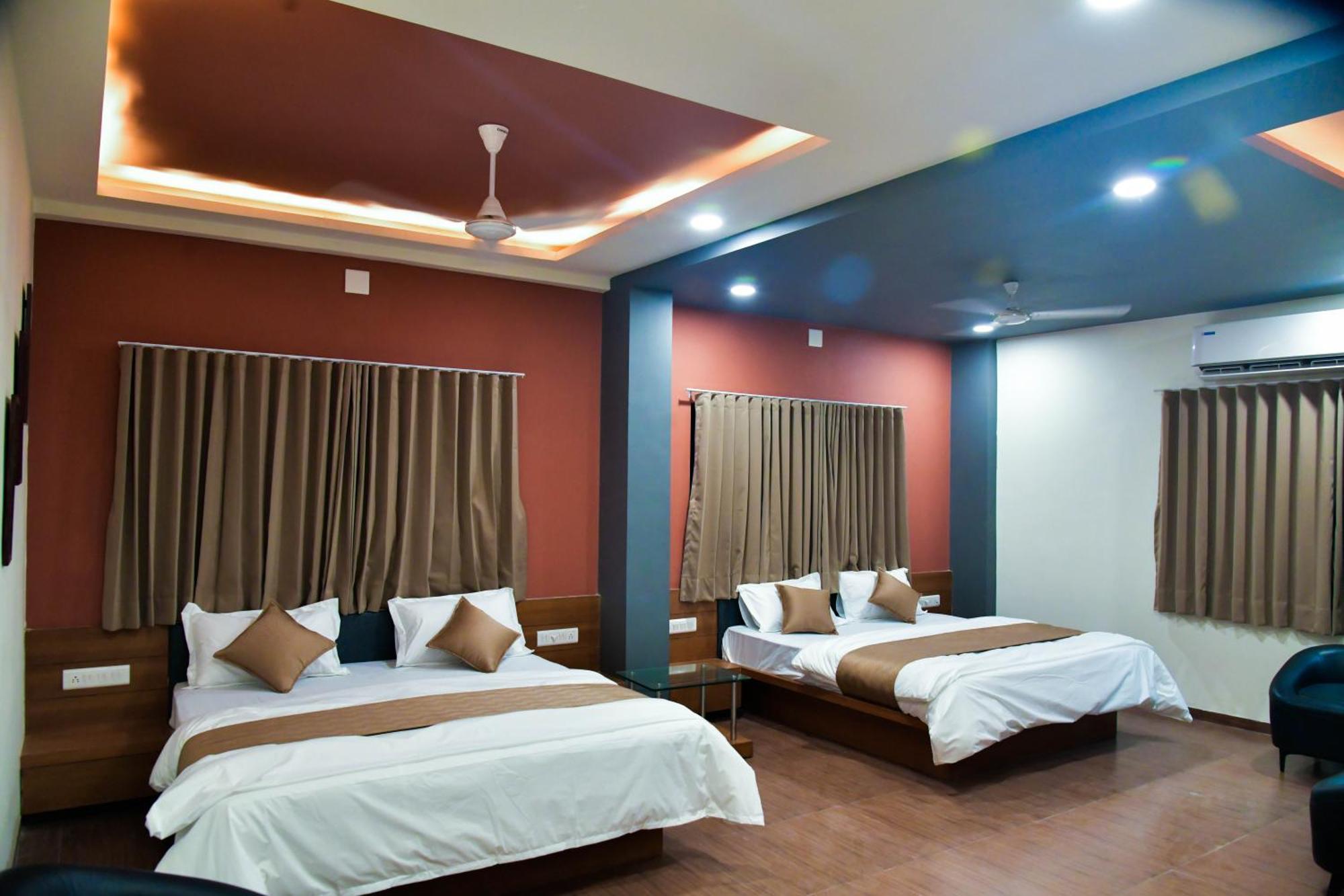 Hotel Ashooka Inn Gandhinagar Ngoại thất bức ảnh
