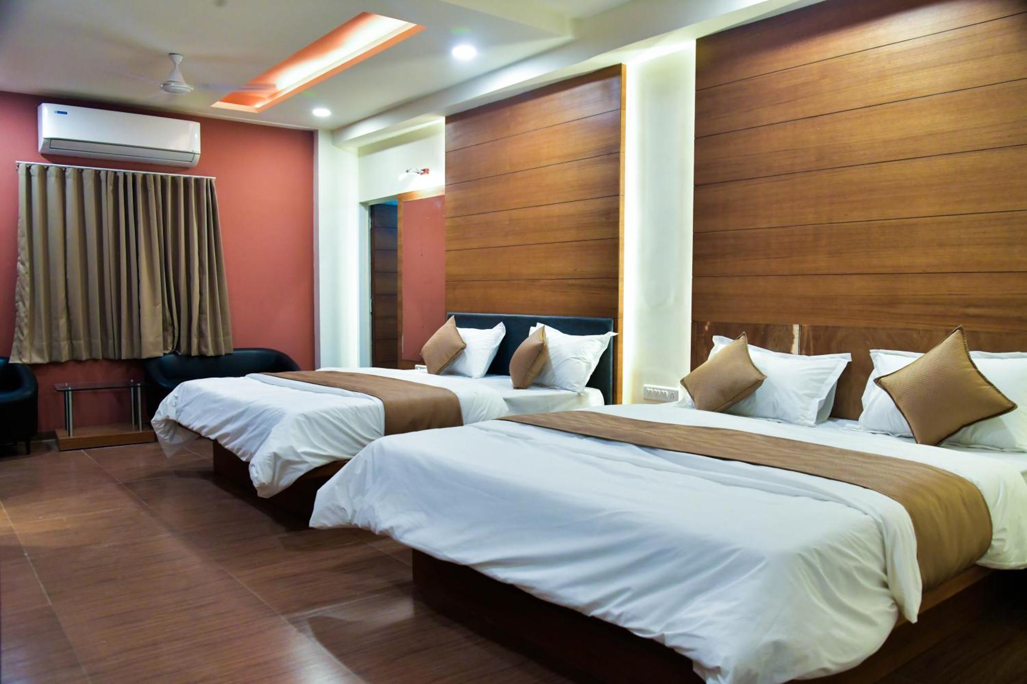 Hotel Ashooka Inn Gandhinagar Ngoại thất bức ảnh