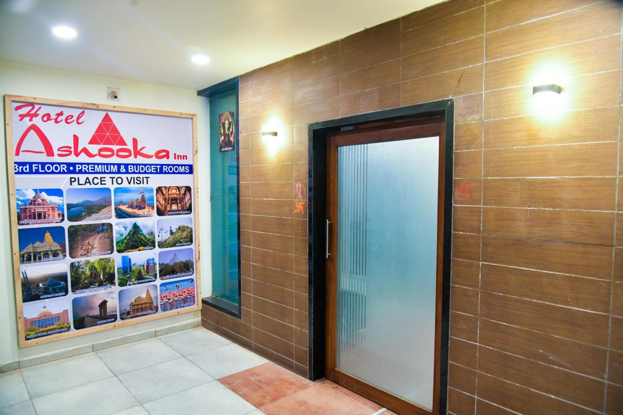 Hotel Ashooka Inn Gandhinagar Ngoại thất bức ảnh